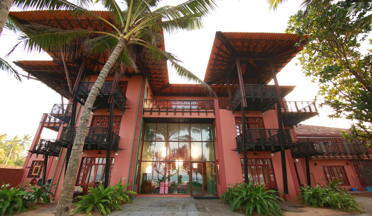 Hotel for sale in Induruwa, Bentota, Sri Lanka