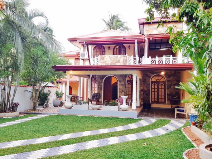 Aluthgama House 450 sqm fully equipped